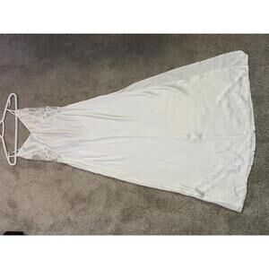 Victoria’s Secret White Satin and Lace Women's Nightgown Slip Dress